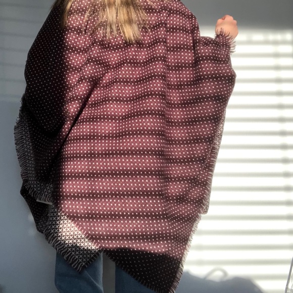 BNWT Harris Wilson Plum and White Wrap - Picture 3 of 4